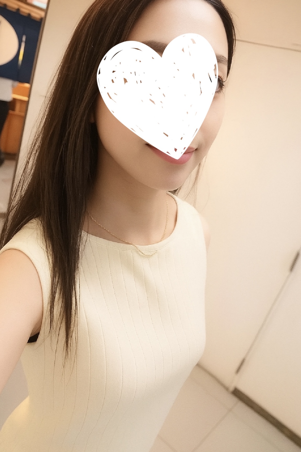 月